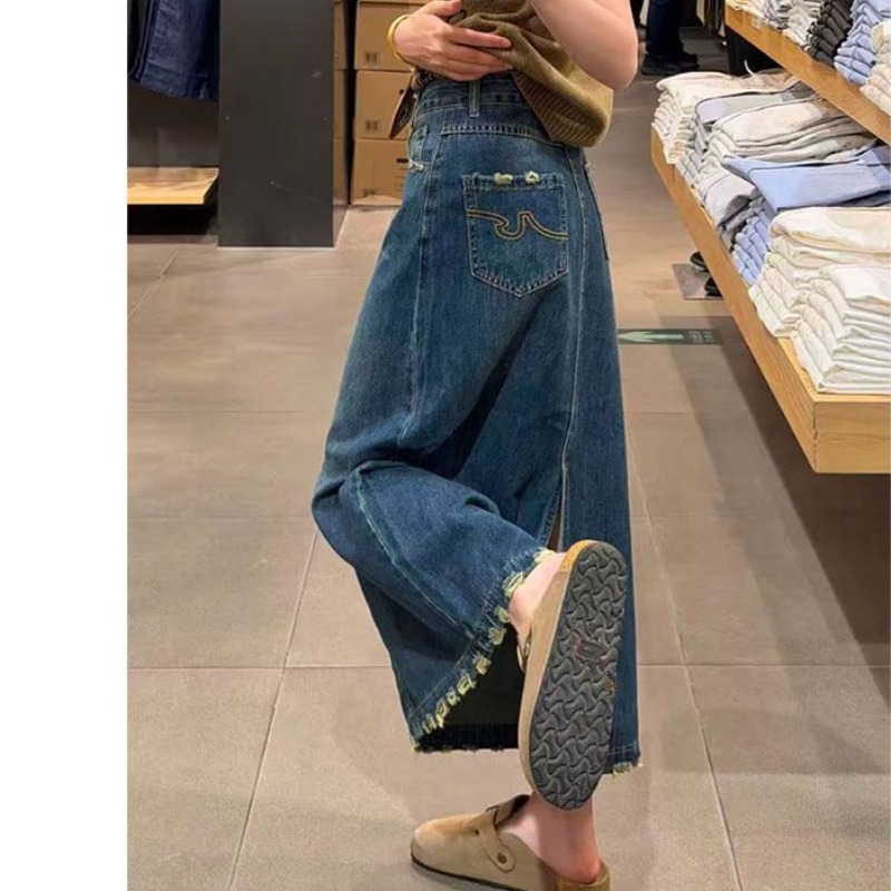 A-Line Skirt Midi - Jupe en jean brodée à volants