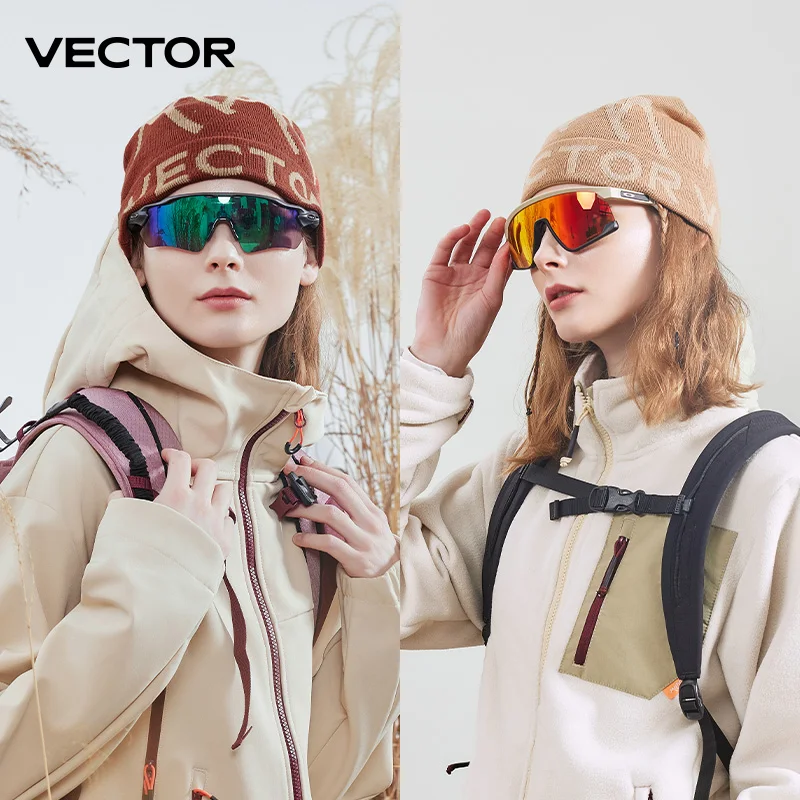 Vector-Chapeau coupe-vent et c - Women Fashion Vector avis et prix