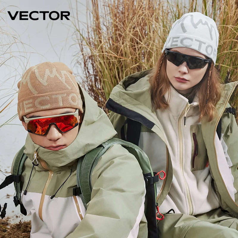 Vector-Chapeau coupe-vent et c - Women Fashion Vector avis et prix